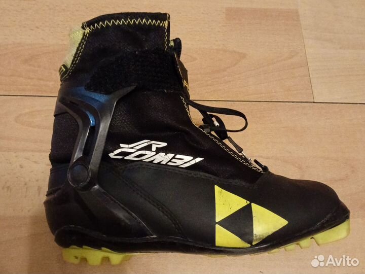 Лыжные ботинки fischer 37 JR combi