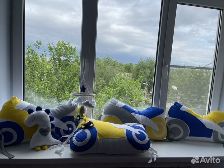 Бортики в кроватку(мотобортики)