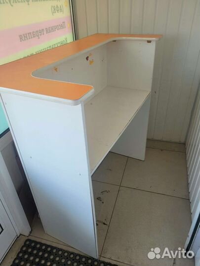 Стойка для администратора