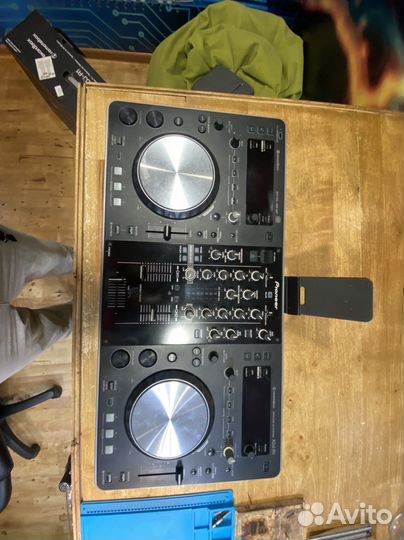 Dj контроллер pioner XDJ R-1