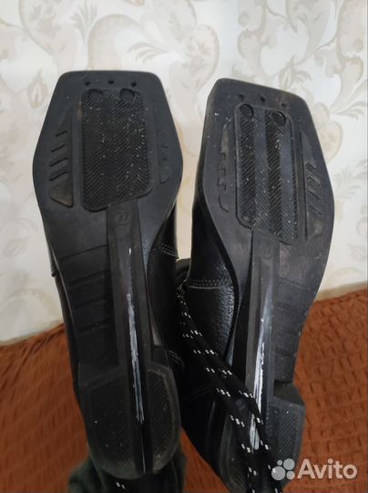 Лыжные ботинки 37 размер