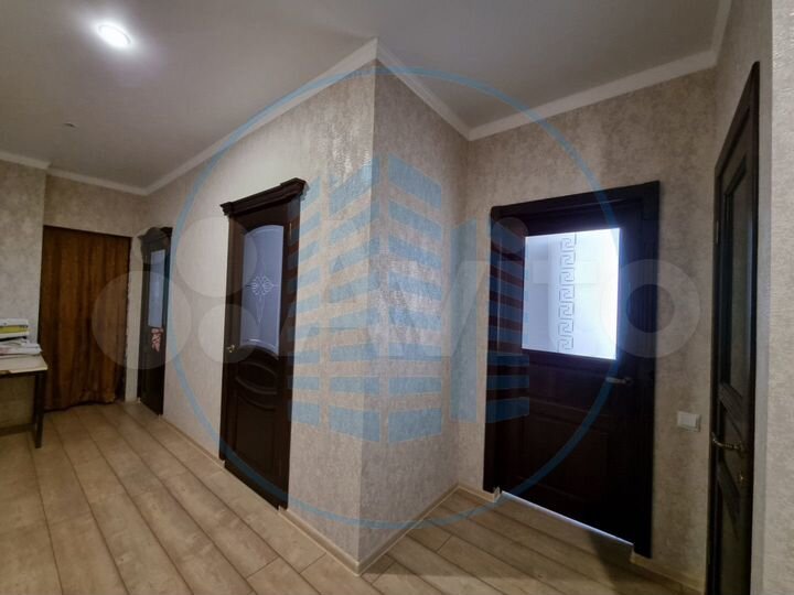 2-к. квартира, 66,5 м², 1/8 эт.