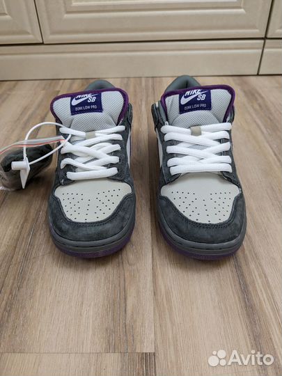 Кроссовки Nike