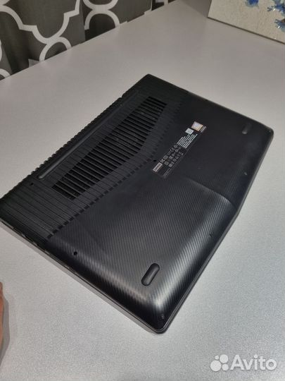 Ноутбук Lenovo Legion Y520