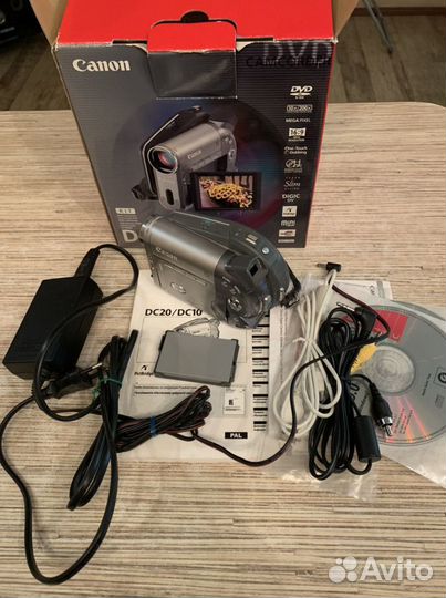 Видеокамера canonDC 10