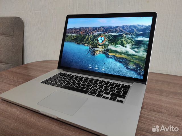 Apple MacBook Pro 15.4