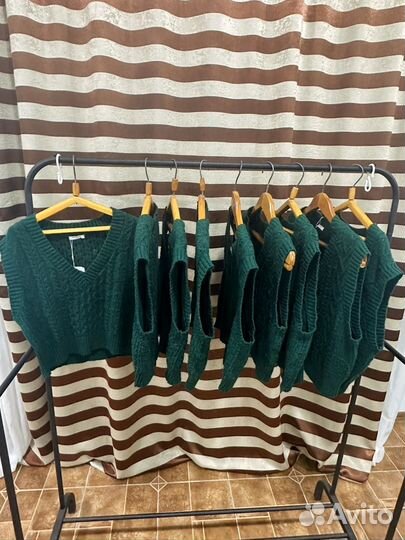 Безрукавка женская теплая