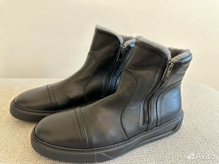 Мужские зимние ботинки угги Италия