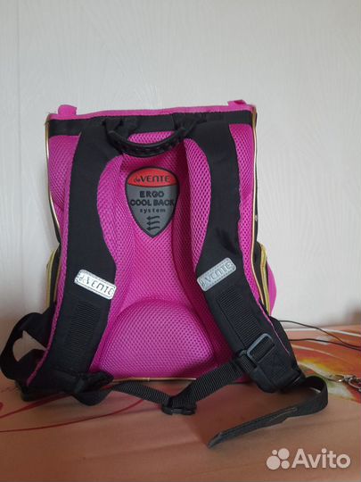 Рюкзак школьный для девочки 1 класс