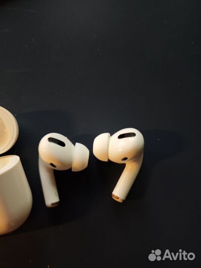 Наушники Apple AirPods Pro 2