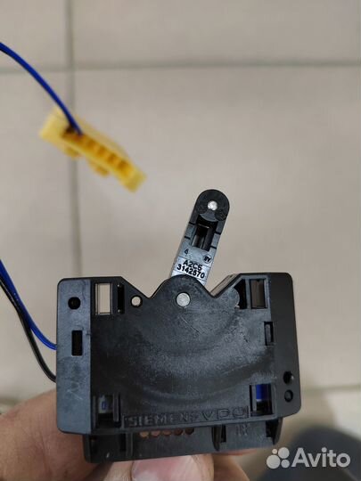 Датчик уровня топлива Ford Mondeo 4 2,0TDCi