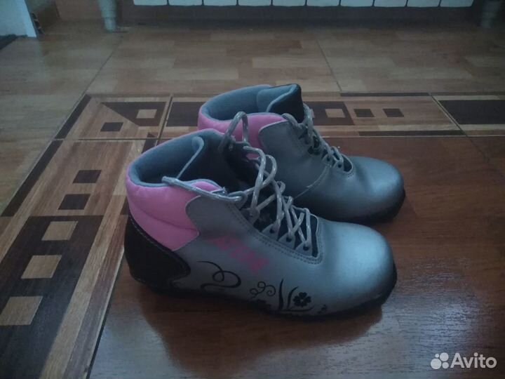 Лыжные ботинки детские 34