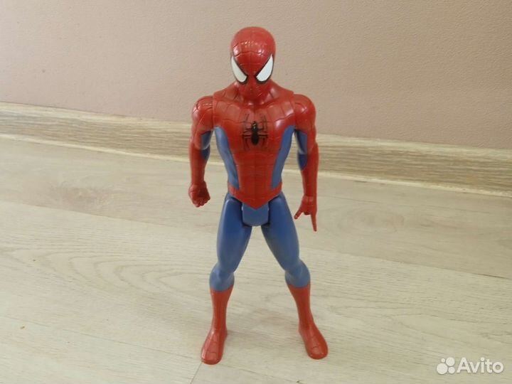 Коллекционная фигурка человека-паука