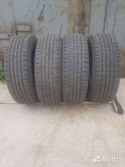 Continental ContiCrossContact LX 215/65 R16 98H