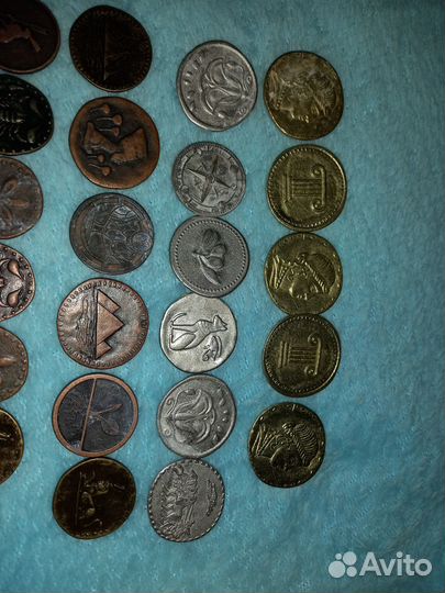 Монетки из пятёрки и магнита