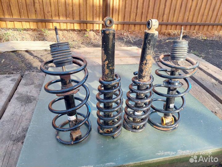 Комплект подвески Mitsubishi Pajero Sport 2