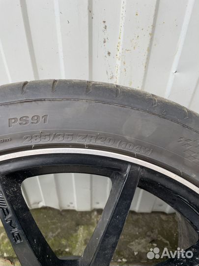 Kumho Ecsta PS91 255/40 R20 и 285/35 R20