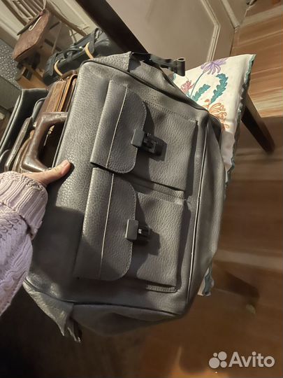 Мужской кожаный портфель