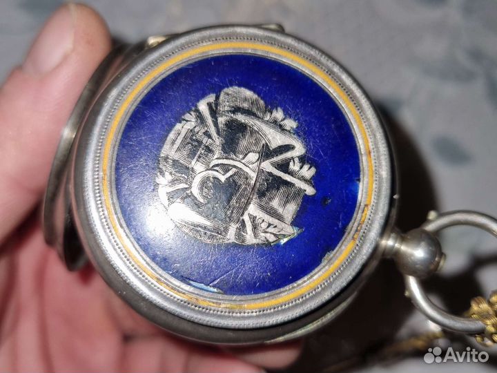 Часы карманные