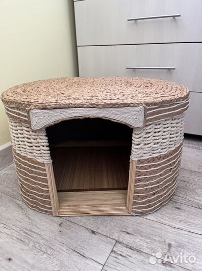 Лежанка для кошки или собаки