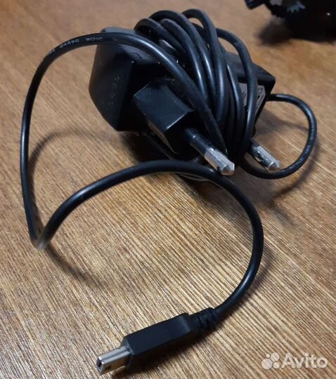 Зарядное устройство для телефона