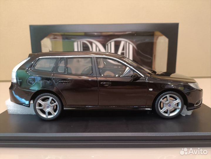 Saab 9-3 II Sportcombi Turbo Х (07-14) Черный 1:18