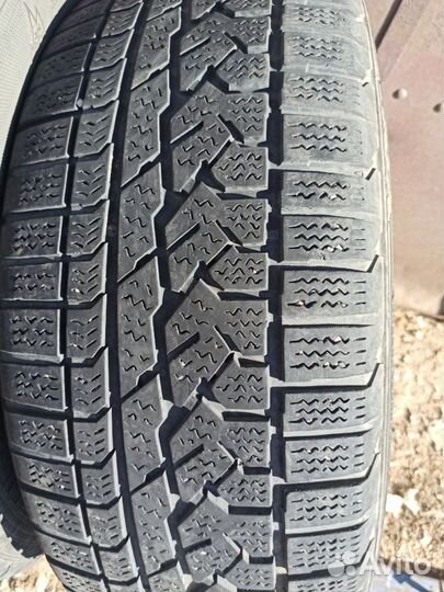 Kumho I'Zen RV Asymmetric 26.5/60 R18