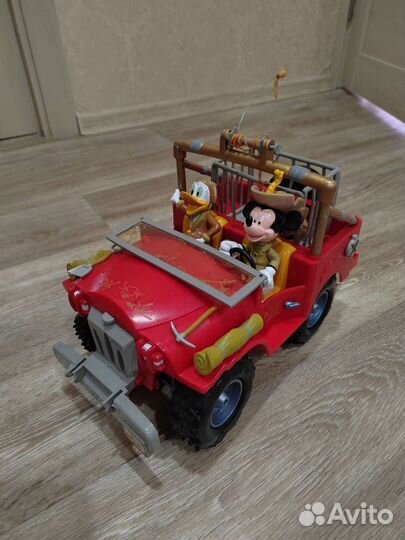 Машина Микки Мауса