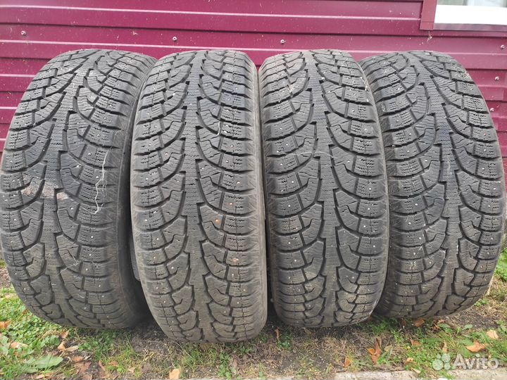 Hankook Winter I'Pike 215/55 R18 95