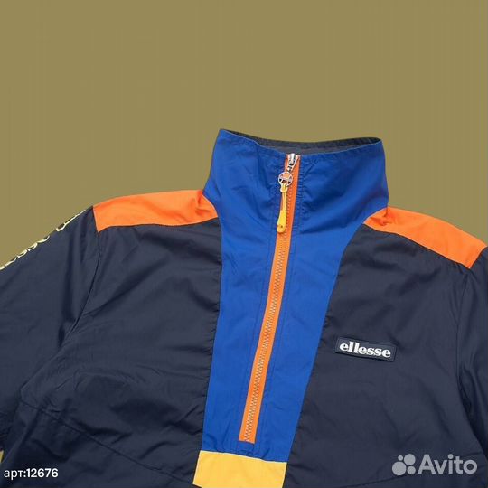 Анорак ellesse с капюшоном и затяжками 52(L/XL)