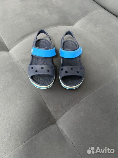 Сандалии crocs c10