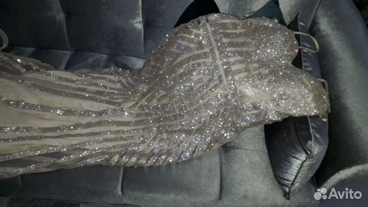 Вечернее платье в пол 42 44