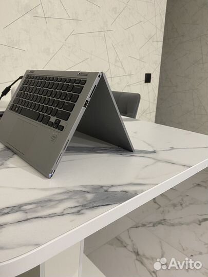 Ноутбук dell inspiron3147