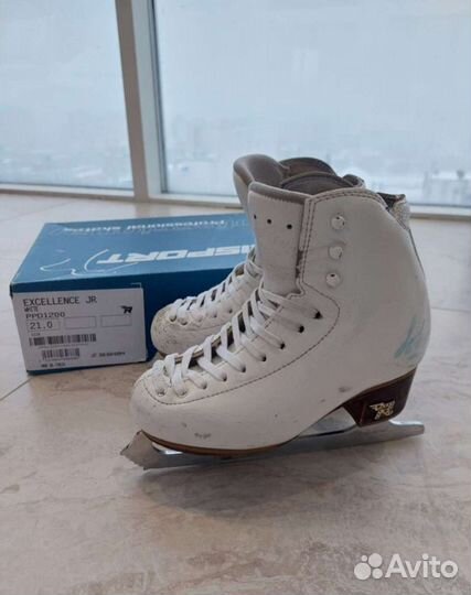 Фигурные коньки risport 210, 32 р