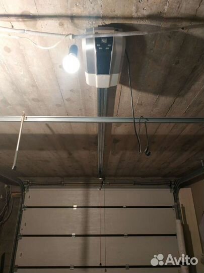 Ворота гаражные 3на2.5