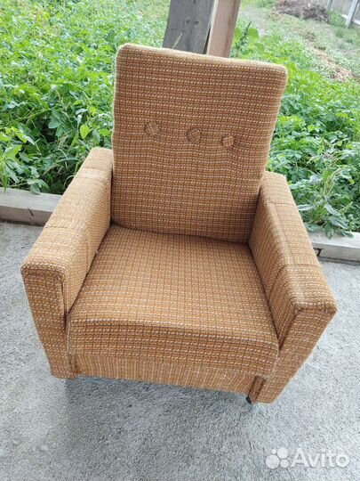 2 кресла бу