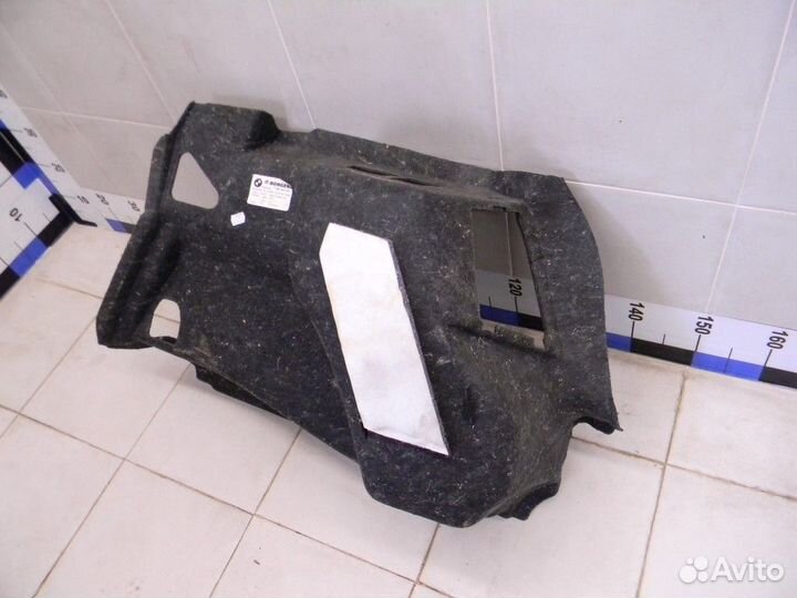 Обшивка багажника 1-серия E87/E81 2004