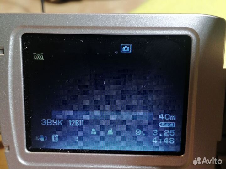 Цифровая видеокамера jvc