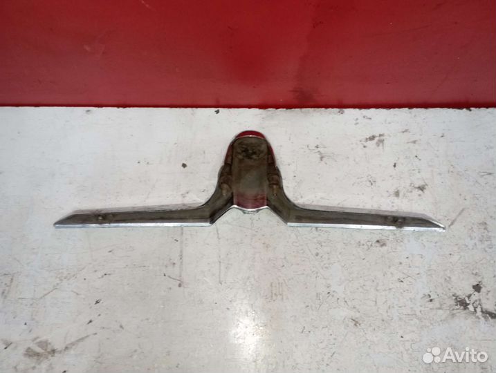 Накладка крышки багажника 21 волга