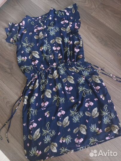 Платье incity 48 размера новое