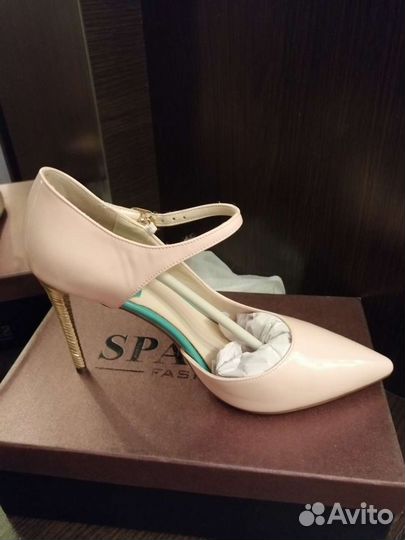 Новые нежно-розовые туфли женские 37 размер