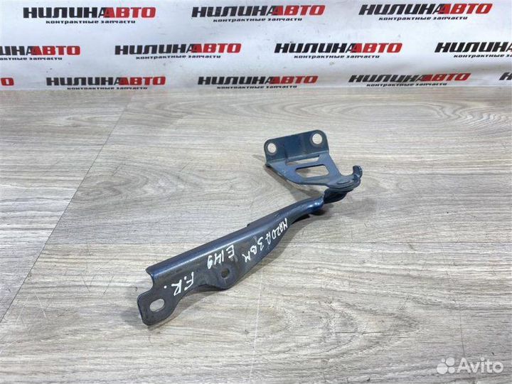 Петля капота правая Mazda 3 Bm Bn 2.0 2016