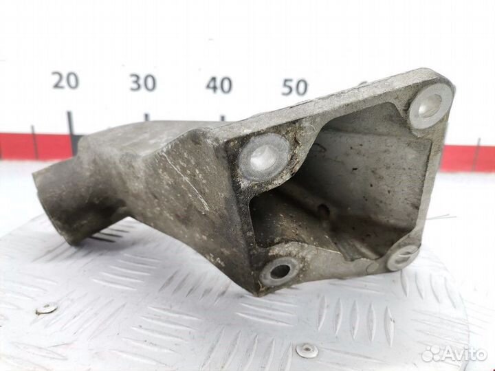 Кронштейн двигателя BMW 3 E46 2002