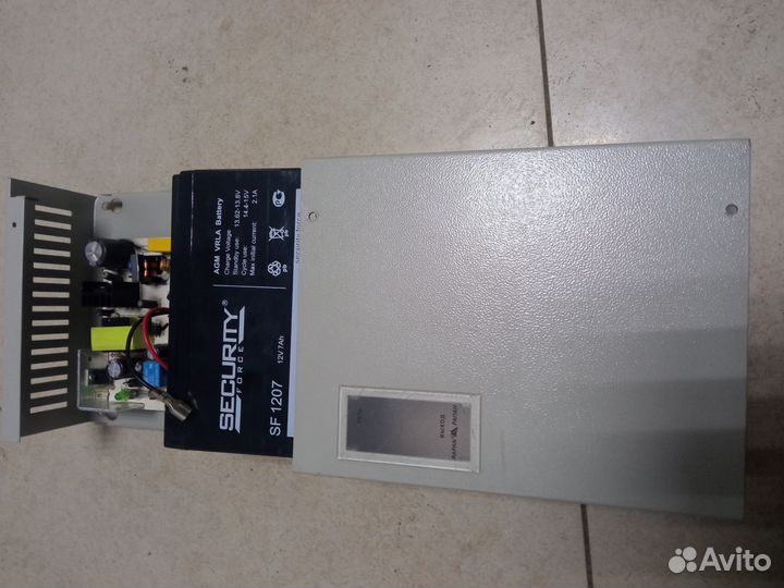 Блок бесперебойного питания