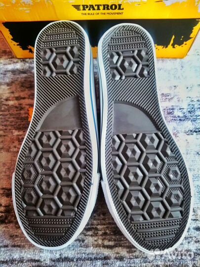 Кеды мужские 40