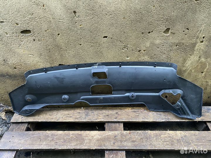 Накладка телевизора Mitsubishi ASX