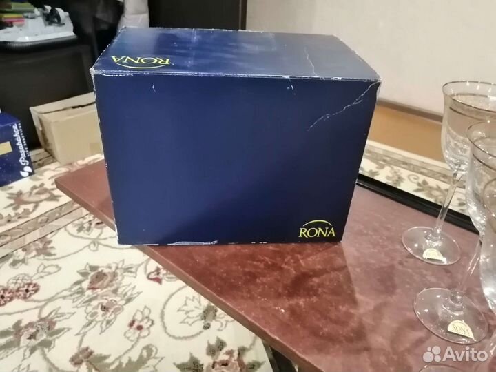 Бокалы для вина новые