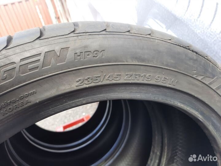 Kumho Crugen HP91 235/45 R19