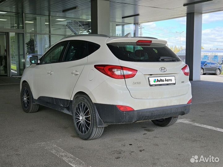 Hyundai ix35 2.0 AT, 2014, 118 112 км