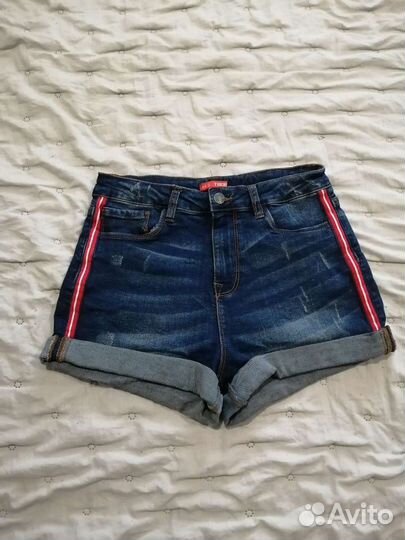 Джинсовые шорты р44